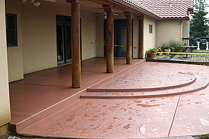 Concrete-Stain Fort Collins, Loveland, Windsor, Greeley, Longmont, Berthoud, Estes Park, Cheyenne Wyoming