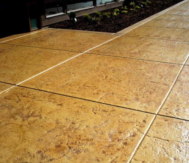 Concrete-Staining Fort Collins, Loveland, Windsor, Greeley, Longmont, Berthoud, Estes Park, Cheyenne Wyoming