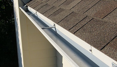 Gutter Cleaning Fort Collins, Loveland, Windsor, Longmont, Berthoud, Estes Park, Wellington, Cheyenne, Southern Wyoming