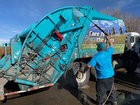 Fleet Washing Fort Collins, Loveland, Greeley, Windsor, Longmont, Berthoud, Wellington, Estes Park, Cheyenne Wyoming and surrounding areas.